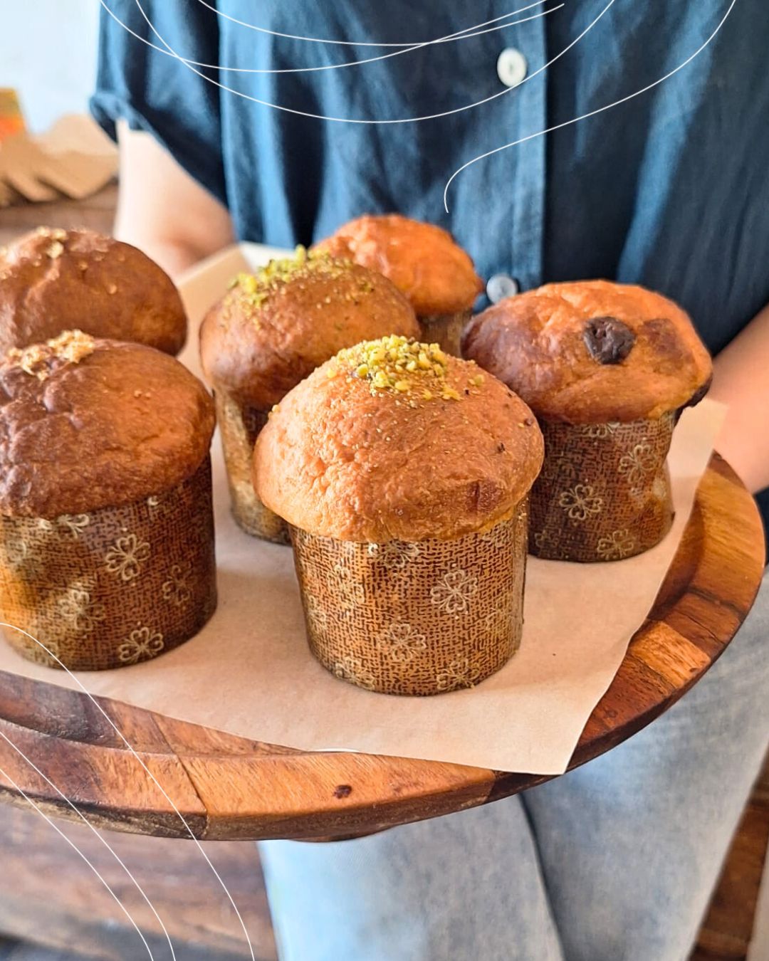 Mini Christmas Panettone - Image 3